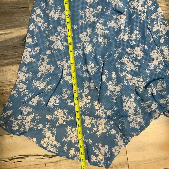 The General Good Irina faux Wrap, high low dress blue size MP ￼ - Picture 10 of 10